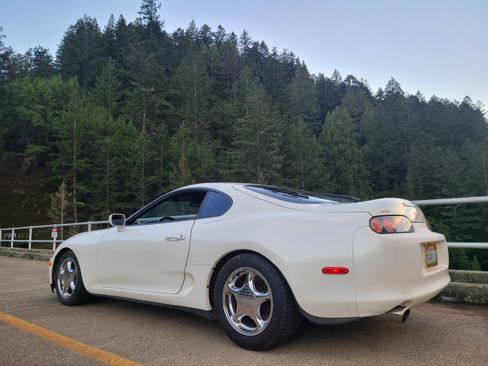 Used 1995 Toyota Supra SE image 5
