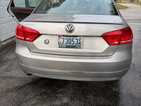 Used 2012 Volkswagen Passat 2.5 SEL Premium image 4