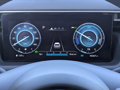 Used 2022 Hyundai Tucson Limited image 22