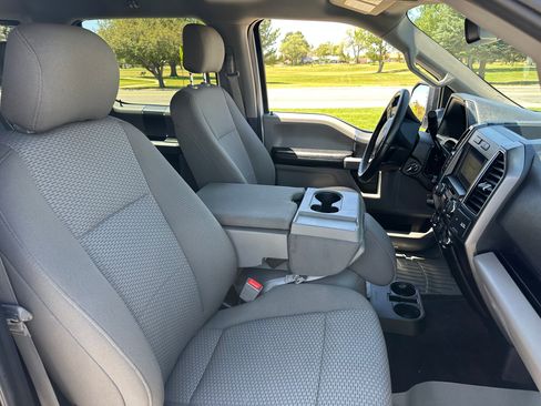 Used 2019 Ford F150 XLT w/ Equipment Group 302A Luxury AWD/4WD image 17