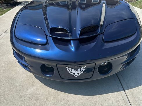Used 2002 Pontiac Firebird Formula image 14