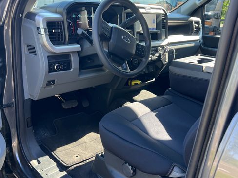 Used 2026 Ford F250 XL w/ STX Appearance Package AWD/4WD image 10