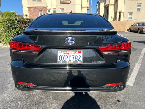 Used 2018 Lexus LS 500h 500h Sedan 4D w/ Luxury Package image 4