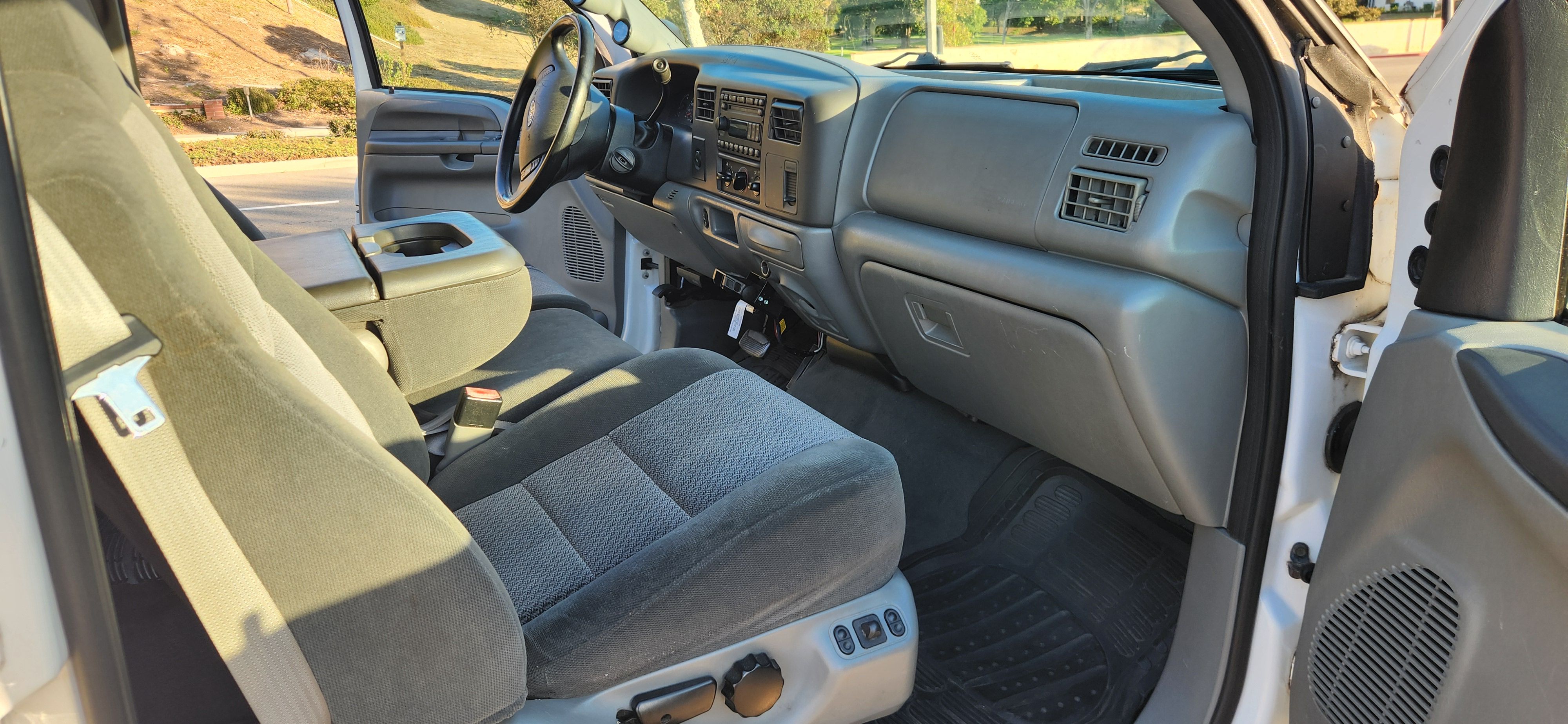 Used 2003 Ford F250 XLT RWD image 13