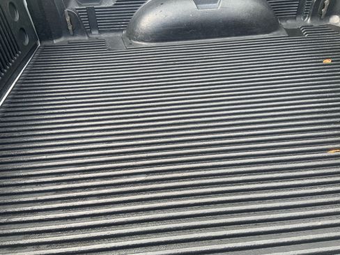 Used 2005 Dodge Ram 1500 Truck SLT w/ Trailer Tow Group image 9