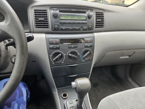 Used 2007 Toyota Corolla CE image 11