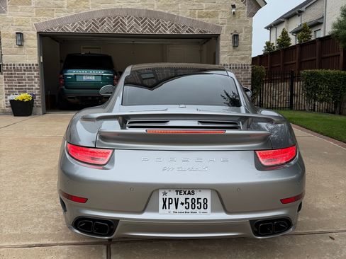 Used 2014 Porsche 911 Turbo S AWD/4WD image 10