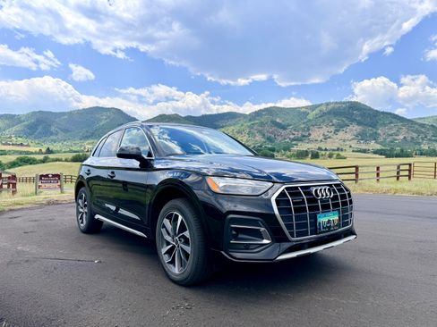 Used 2021 Audi Q5 2.0T Premium Plus w/ Premium Plus Package AWD/4WD image 1