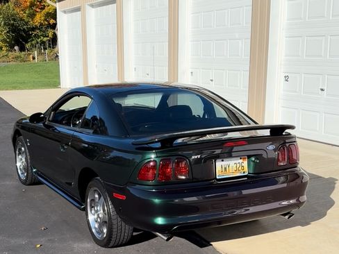 Used 1996 Ford Mustang Cobra image 14