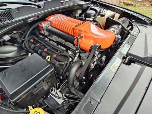 Used 2014 Dodge Challenger R/T image 6