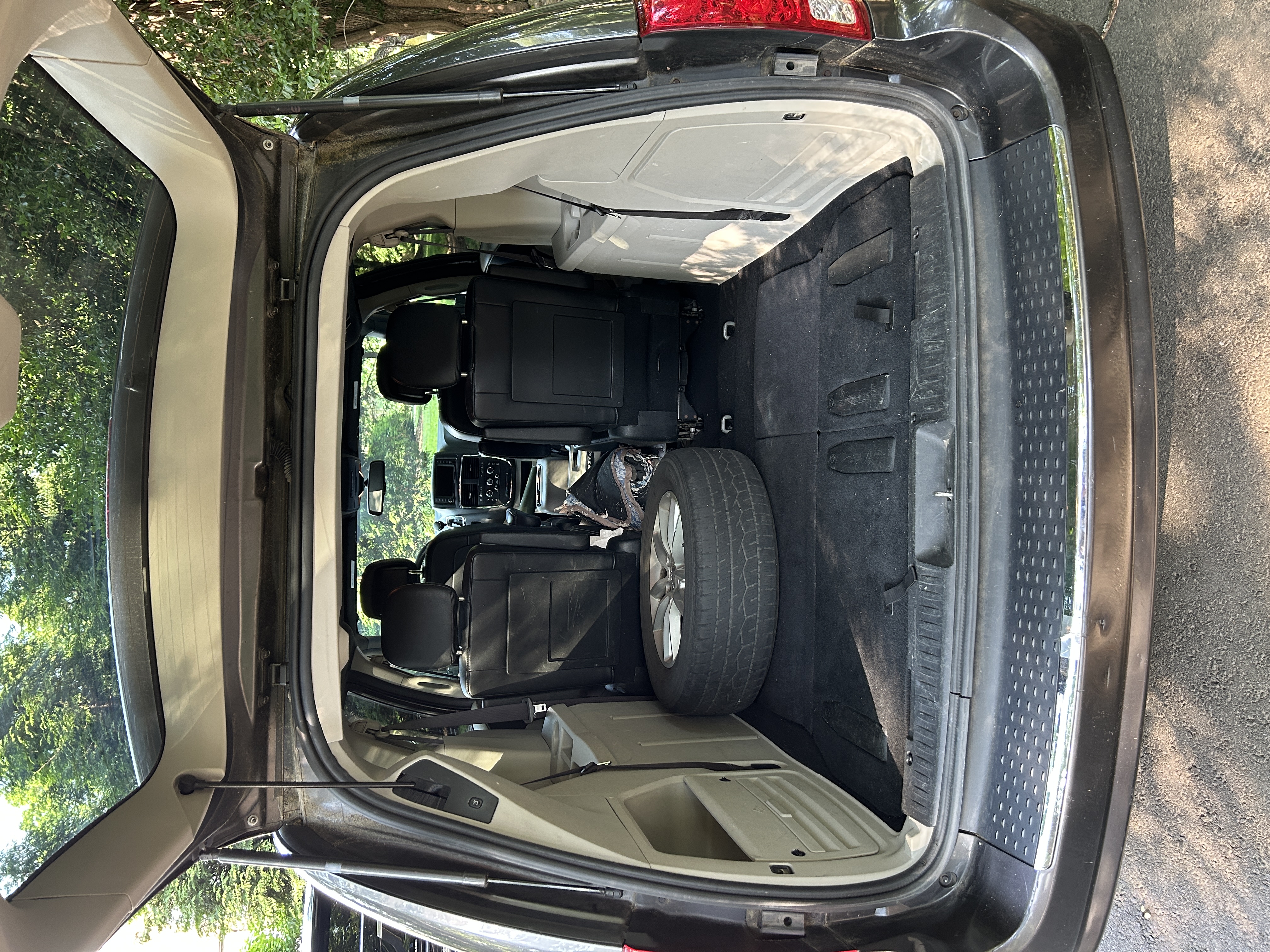 Used 2018 Dodge Grand Caravan SXT FWD image 6
