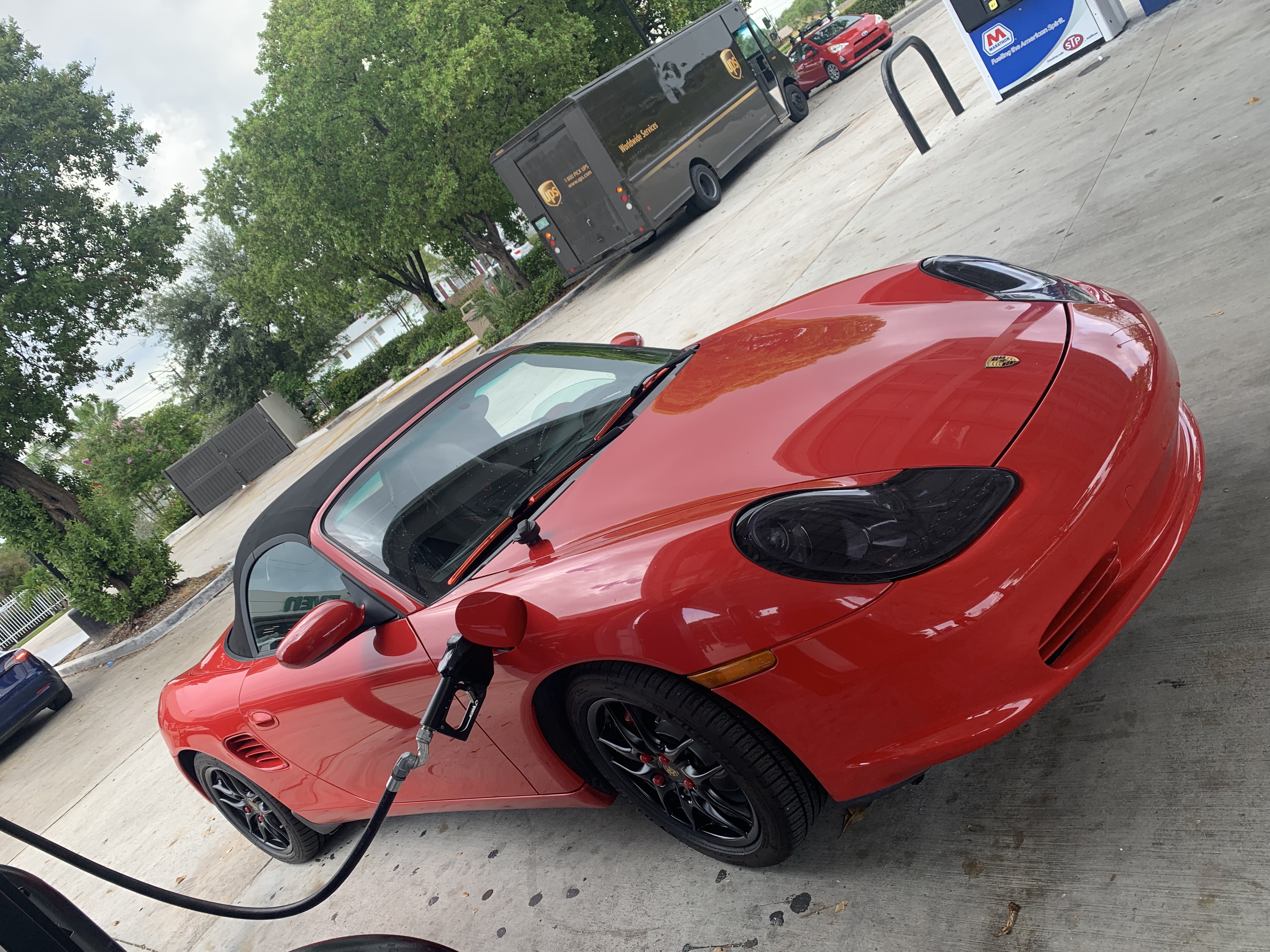 Used 2004 Porsche Boxster RWD image 4