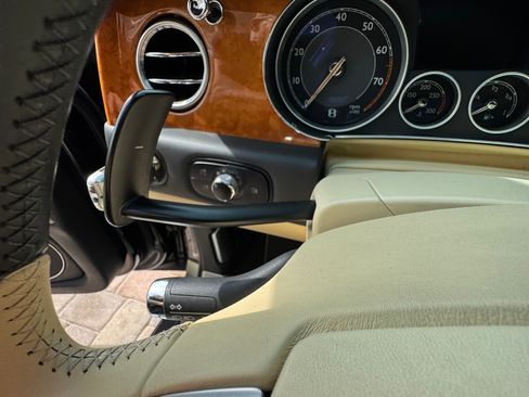 Used 2014 Bentley Flying Spur W12 image 6