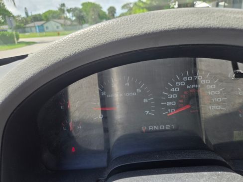 Used 2008 Ford F150 2WD Regular Cab image 10