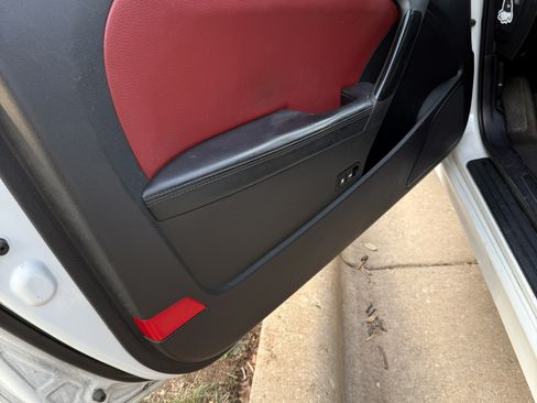 Used 2013 Hyundai Genesis 2.0T image 8