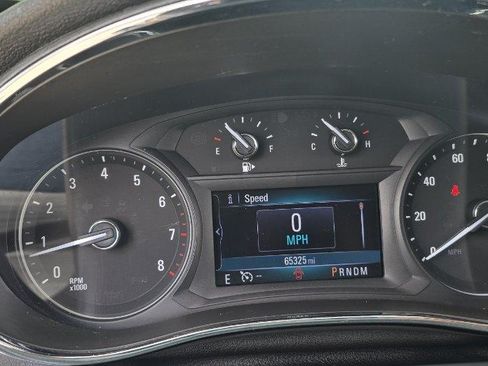 Used 2020 Buick Encore Preferred FWD image 12