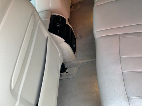 Used 2015 BMW X5 xDrive50i image 23