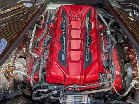 Used 2020 Chevrolet Corvette Stingray Premium Cpe w/ 3LT Preferred Equipment Group image 15