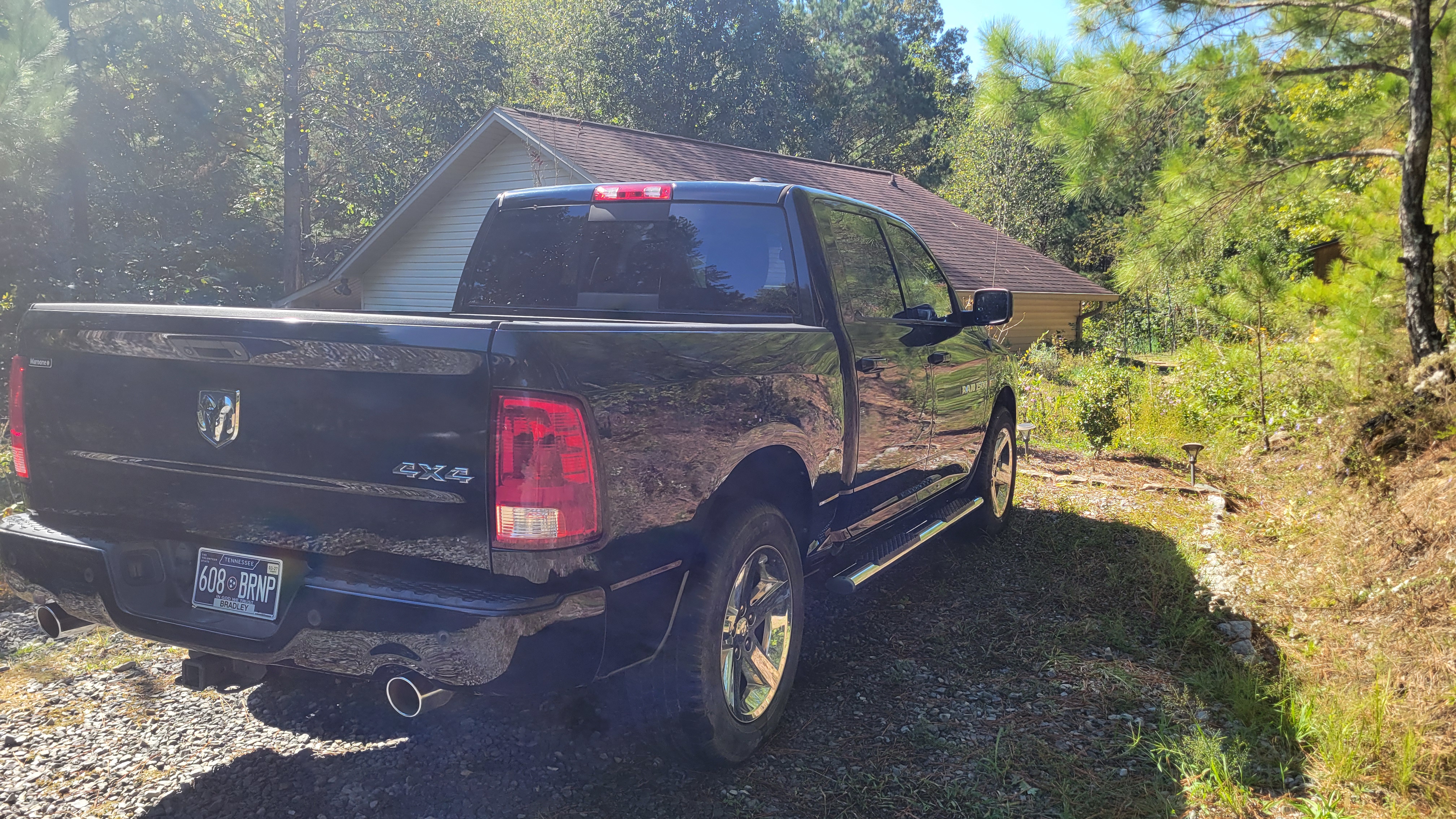 Used 2012 RAM 1500 Sport w/ Sport Premium Group AWD/4WD image 6