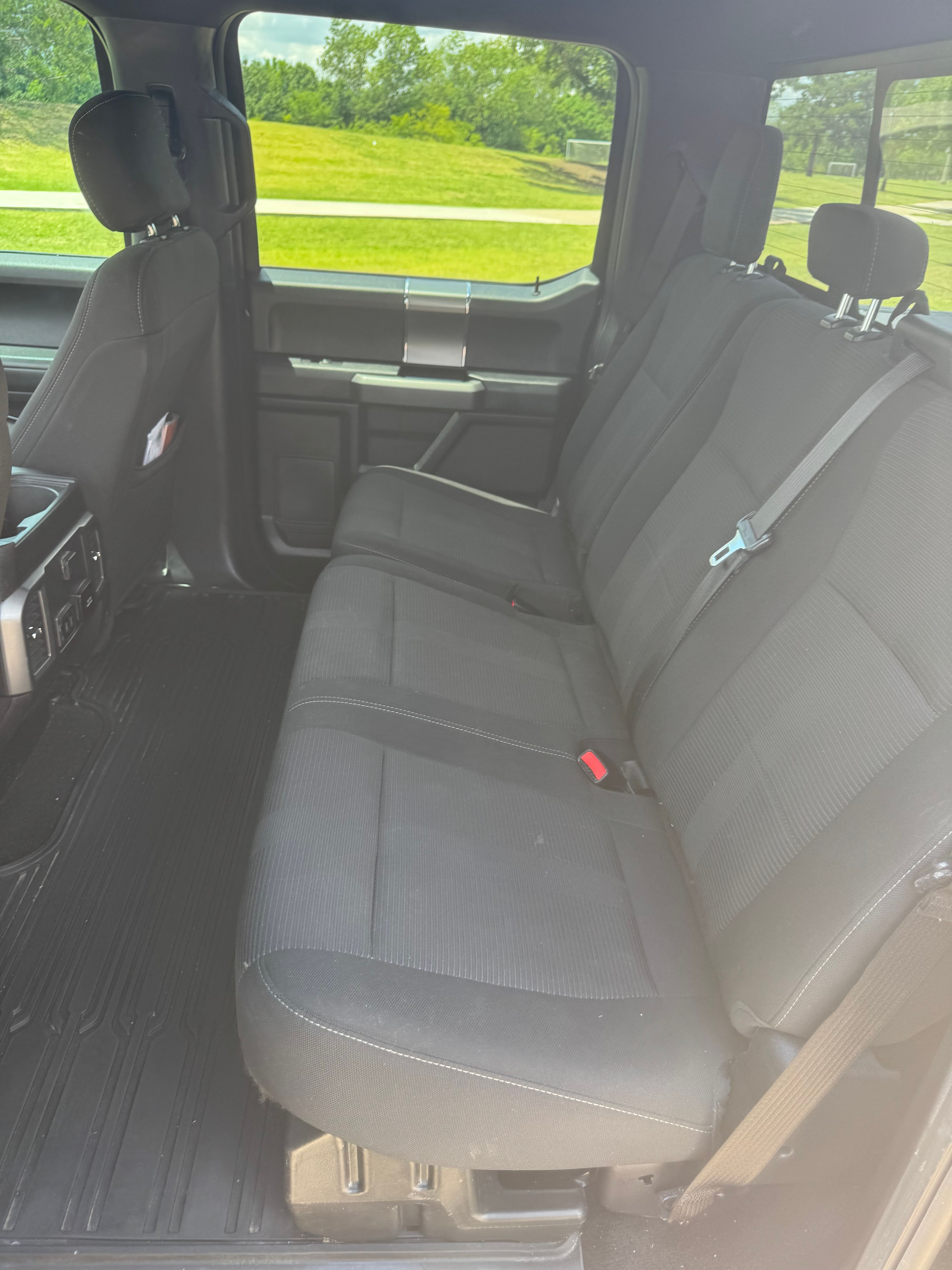 Used 2017 Ford F150 XLT w/ Equipment Group 302A Luxury RWD image 18
