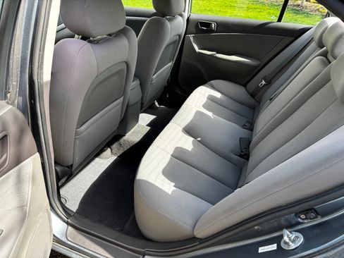 Used 2009 Hyundai Sonata GLS image 9