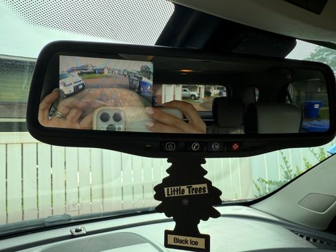 Used 2010 Chevrolet Equinox LTZ image 11