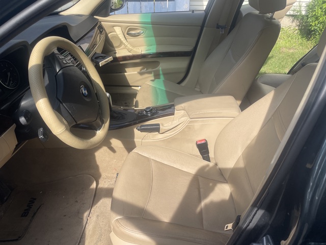 Used 2011 BMW 328i xDrive Sedan AWD/4WD image 12