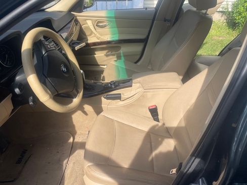 Used 2011 BMW 328i xDrive Sedan AWD/4WD image 12