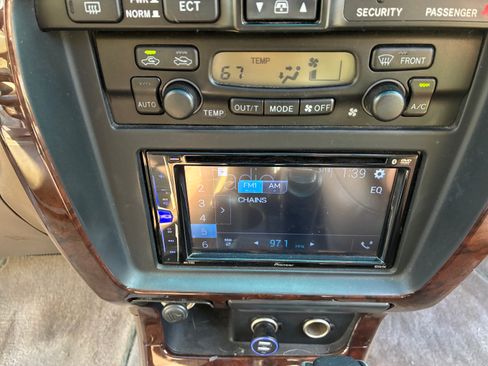 Used 2002 Toyota 4Runner Limited image 6