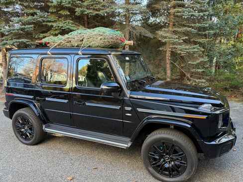 Used 2025 Mercedes-Benz G 580 w/ EQ Technology image 1