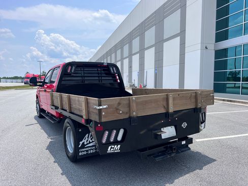 Used 2022 Ford F350 XLT image 10