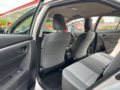 Used 2014 Toyota Corolla L image 16