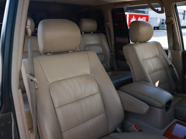 Used 2000 Lexus LX 470 4WD image 20