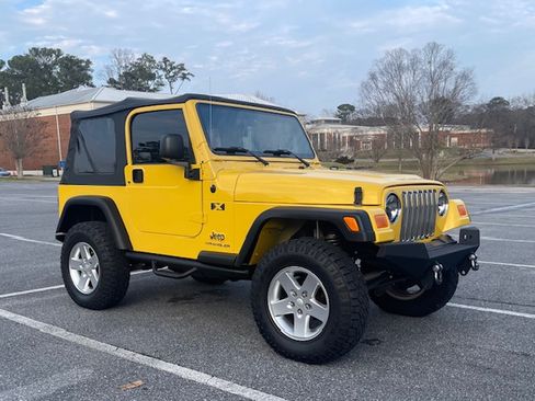 Used 2006 Jeep Wrangler X w/ Tire & Wheel Group (Ecco) image 5