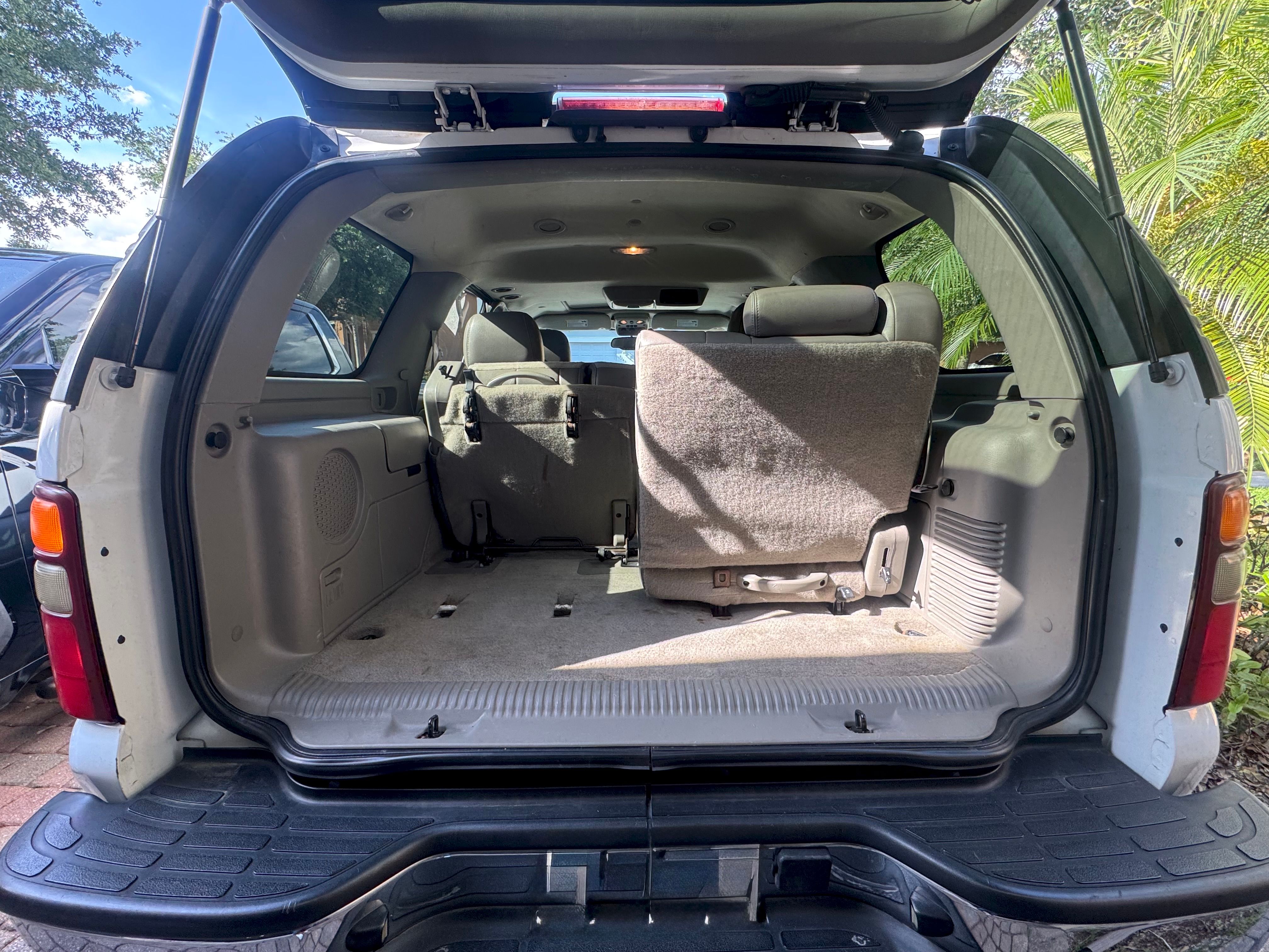 Used 2005 GMC Yukon SLT w/ SLT Preferred Equipment Group RWD image 24