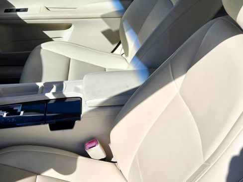 Used 2014 Lexus ES 350 image 12