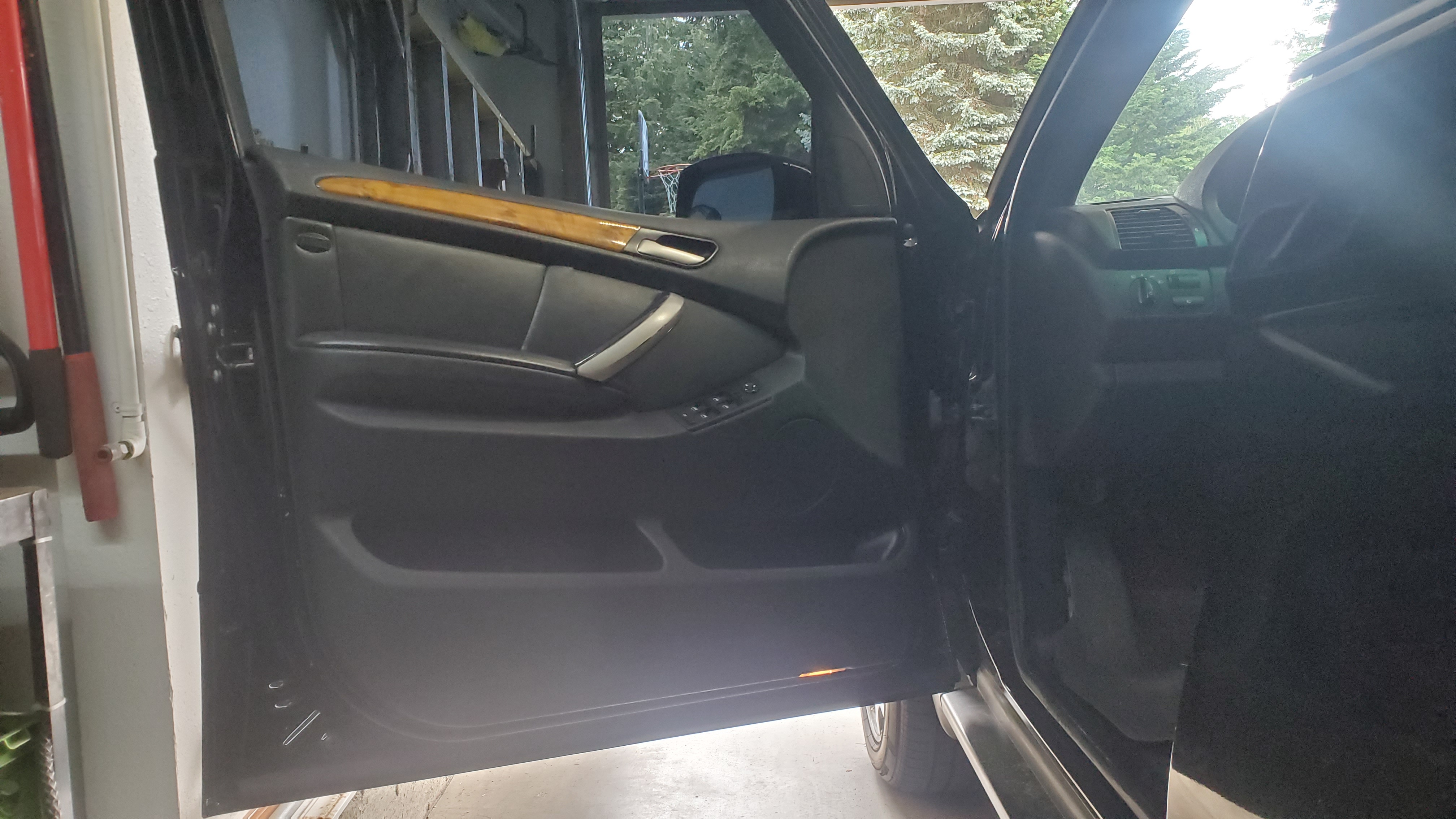 Used 2001 BMW X5 4.4i AWD/4WD image 28