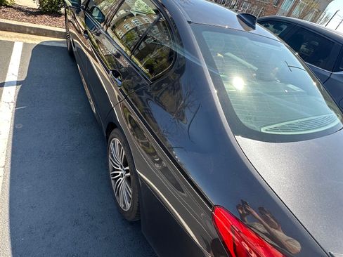 Used 2020 BMW M550i xDrive M550i xDrive Sedan 4D w/ Premium Package image 11