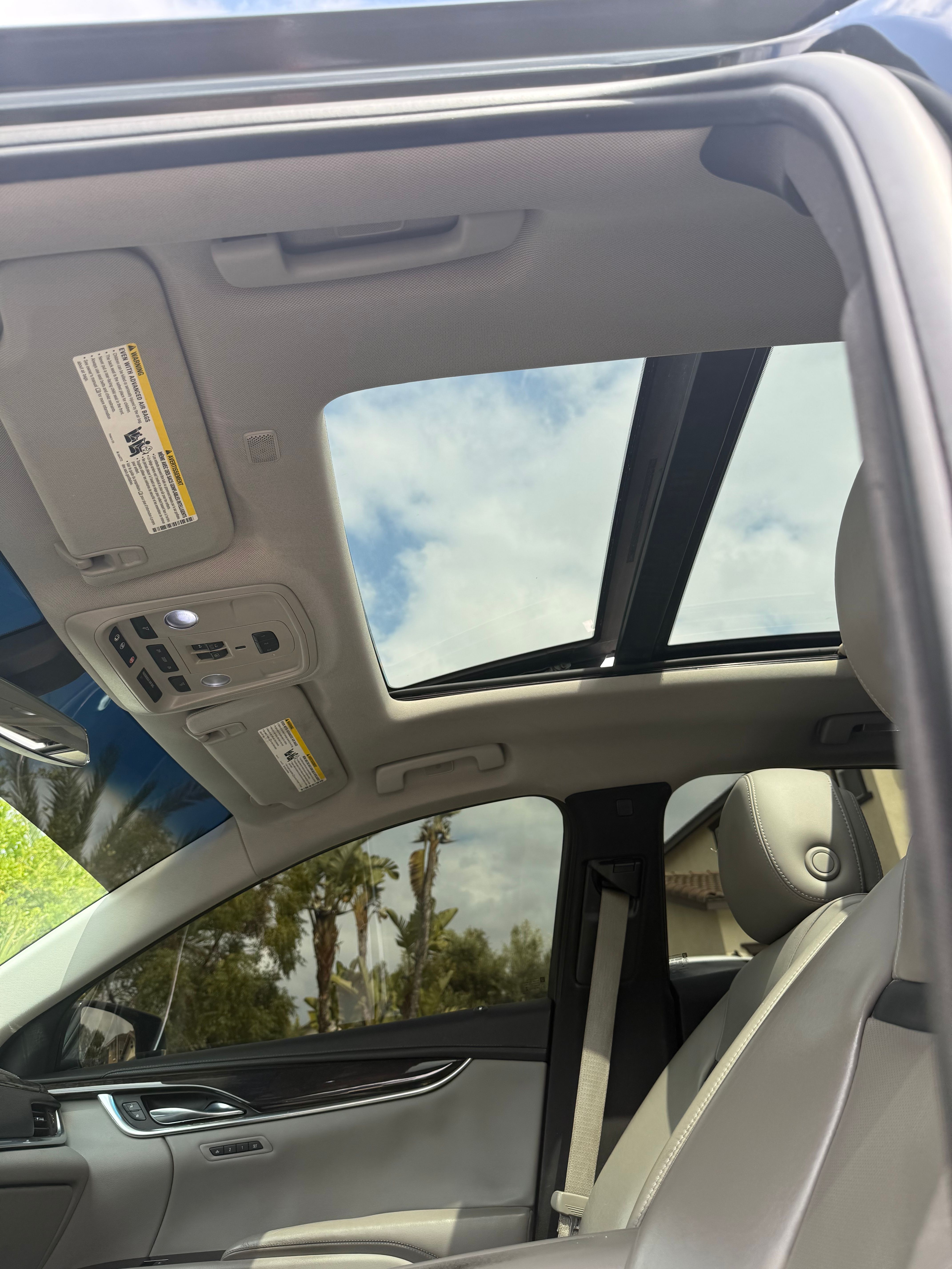 Used 2014 Cadillac XTS Luxury FWD image 8