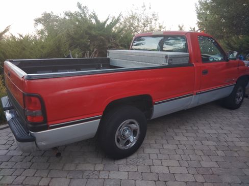 Used 1996 Dodge Ram 1500 Truck 2WD Regular Cab image 4