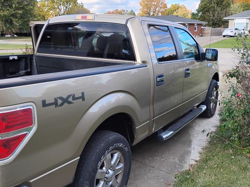 Used 2013 Ford F150 XLT w/ XLT Chrome Pkg image 2