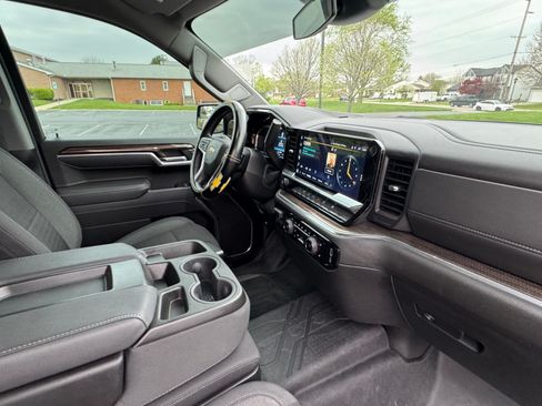 Used 2025 Chevrolet Silverado 1500 LT w/ All Star Edition Plus image 12