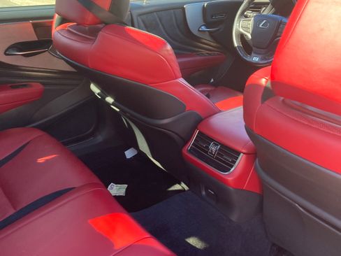 Used 2018 Lexus LS 500 F Sport w/ Accessory Package (Z2) image 6