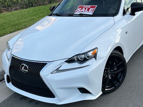 Used 2015 Lexus IS 200t w/ Navigation System Package image 13