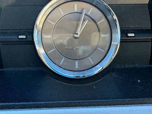 Used 2015 Lexus ES 350 w/ Luxury Package image 11