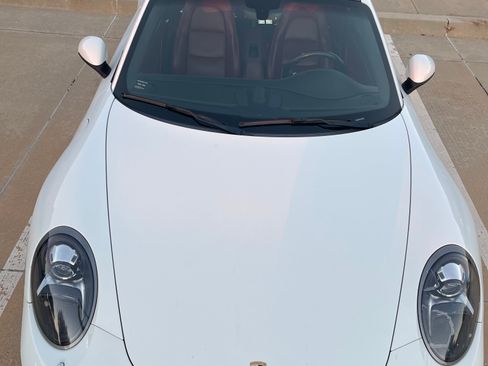 Used 2017 Porsche 911 Carrera S image 2