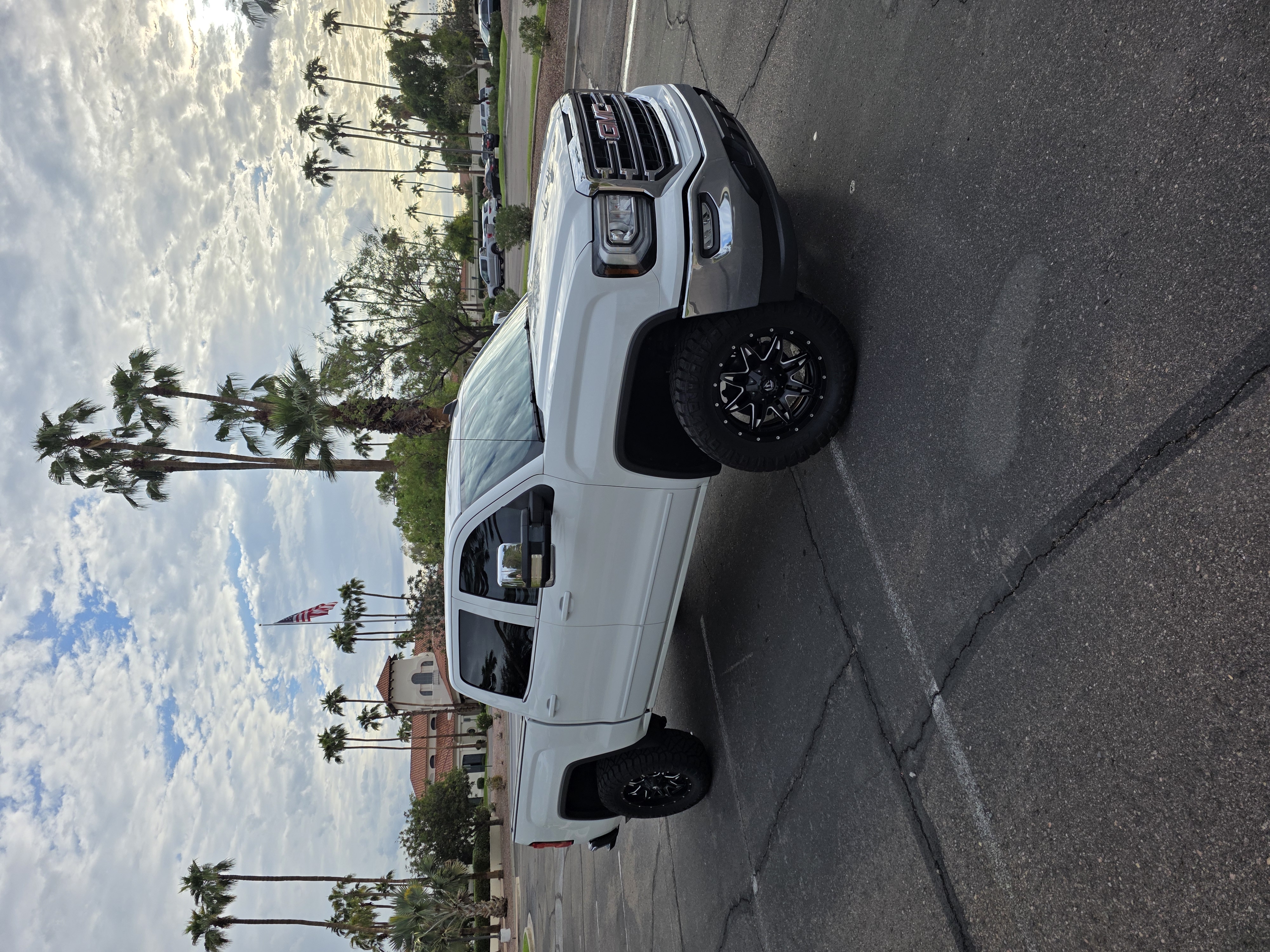 Used 2018 GMC Sierra 1500 SLE w/ SLE Value Package RWD image 6