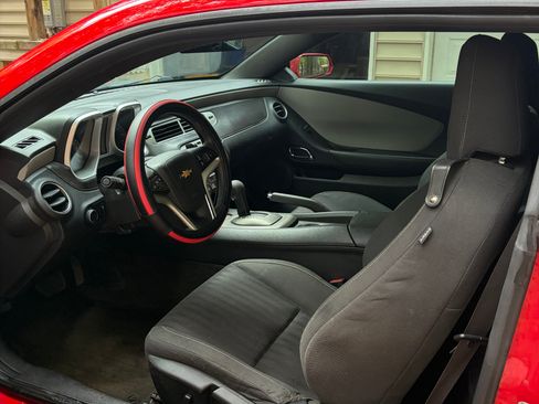 Used 2013 Chevrolet Camaro LS image 16