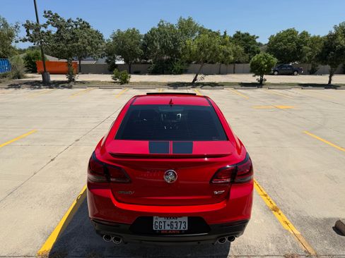 Used 2014 Chevrolet SS RWD image 8
