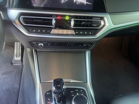 Used 2021 BMW 330i xDrive Sedan w/ M Sport Package image 9